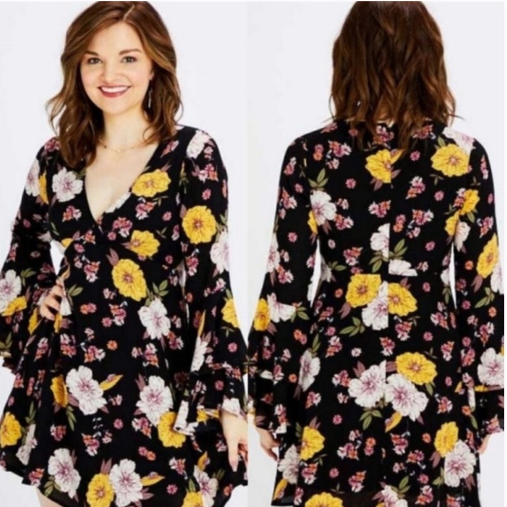 Altar'd State Juliette Dress Black Floral Tiered Ruffle Bell Sleeves Size Small